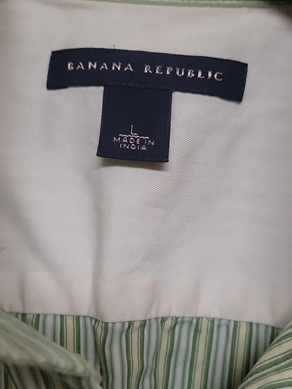 Banana Republic Light Green Striped Button-Up Shirt